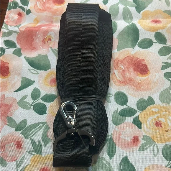 Universal Black Adjustable padded Shoulder Strap replacement - Picture 3 of 3